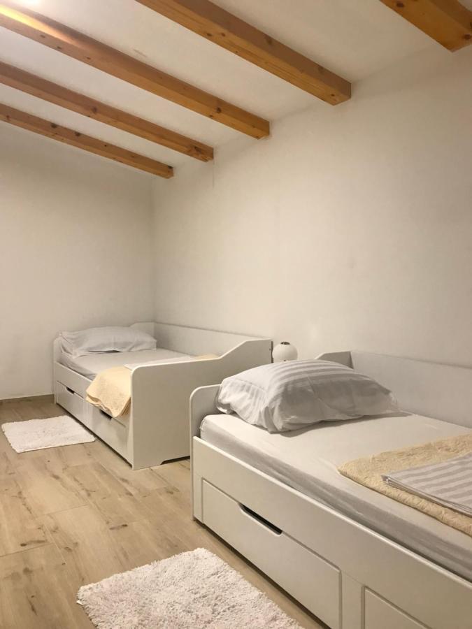 Kozino Apartments Apartament Kožino